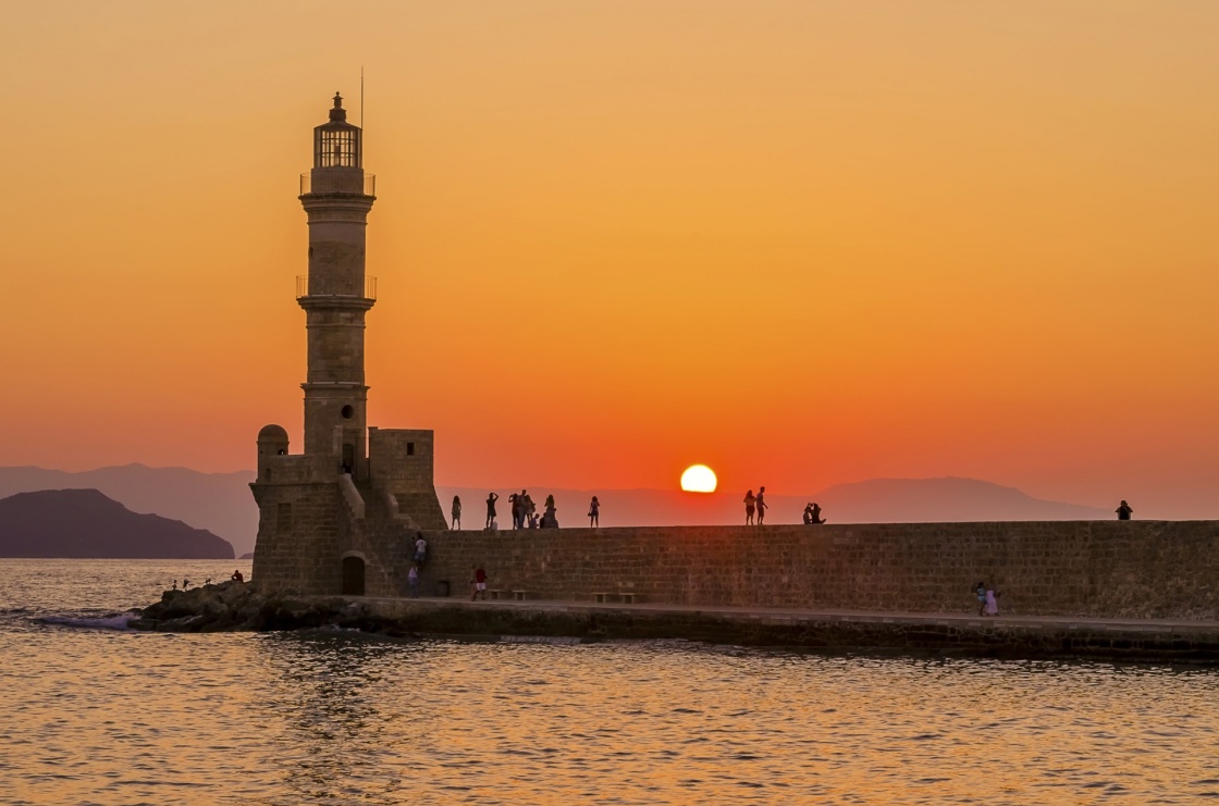 Χανιά - Ταξιδιωτικός οδηγός:Ξενοδοχεία, Δρομολόγια, Αξιοθέατα και πληροφορίες για τα Χανιά στην Κρήτη